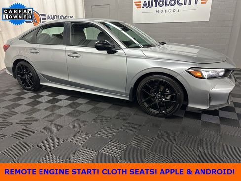 Used 2025 Honda Civic Sport image 1