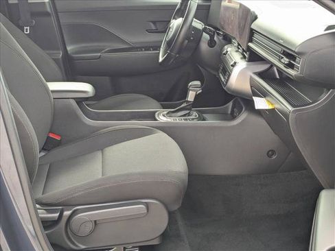 Used 2025 Hyundai Kona SEL AWD/4WD image 20