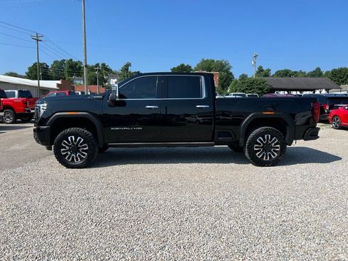 Used 2024 GMC Sierra 2500 Denali Ultimate image 5
