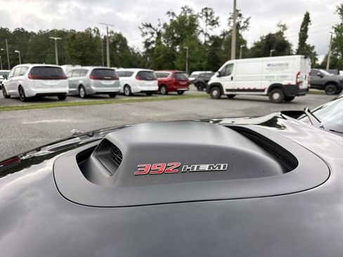 Used 2022 Dodge Challenger R/T Scat Pack w/ Shaker Package RWD image 4