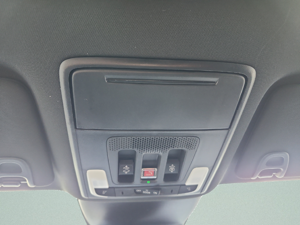 New 2026 Honda Pilot Black Edition image 17