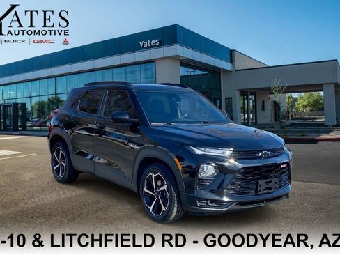 Used 2022 Chevrolet TrailBlazer RS FWD image 1
