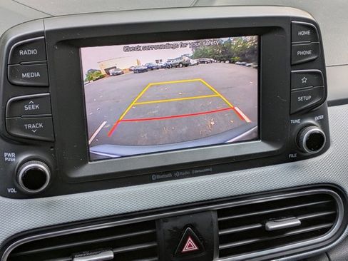 Used 2019 Hyundai Kona SEL FWD image 12