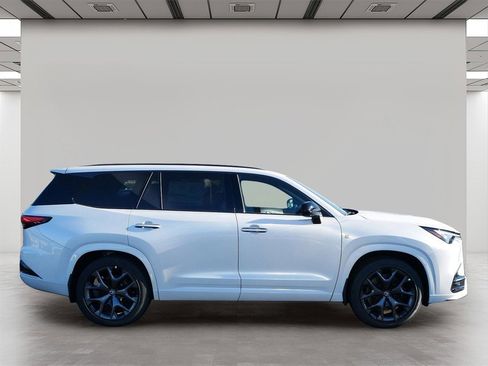 New 2026 Lexus TX 500h AWD image 6