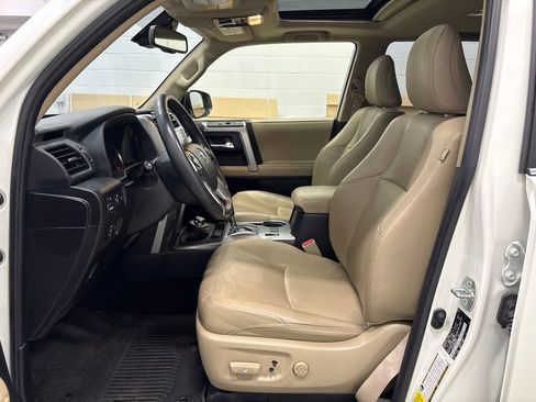 Used 2022 Toyota 4Runner Limited AWD/4WD image 15