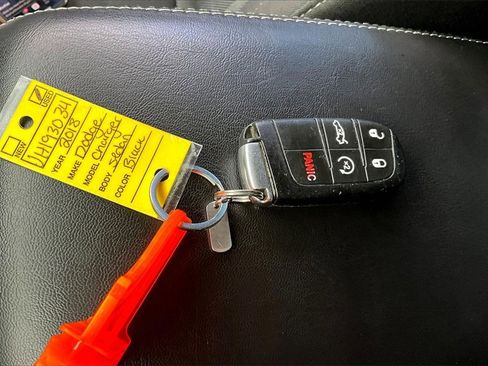 Used 2018 Dodge Charger R/T image 32