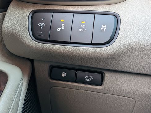 Used 2017 Kia Sorento EX w/ EX Premium Package image 27