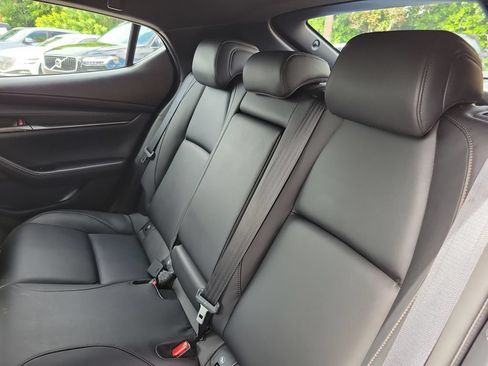 Used 2024 MAZDA MAZDA3 s FWD image 15