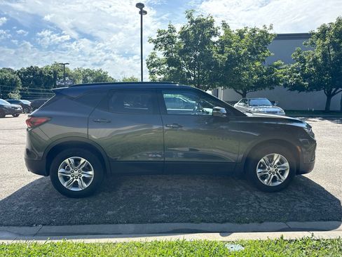 Used 2022 Chevrolet Blazer LT FWD image 4