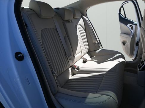 New 2026 Genesis G70 2.5T Prestige image 27