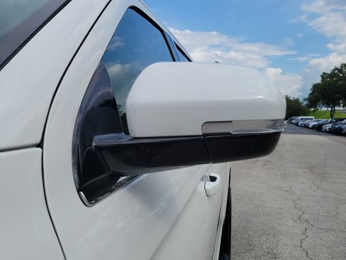 Certified 2024 Ford Expedition Max XLT RWD image 4