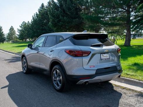 Used 2023 Chevrolet Blazer LT image 4