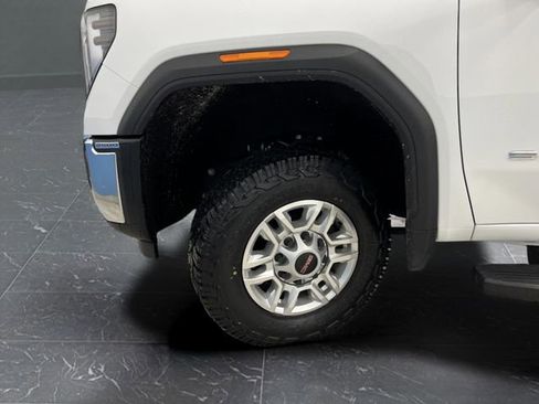 Used 2024 GMC Sierra 2500 SLE w/ SLE Convenience Package image 38