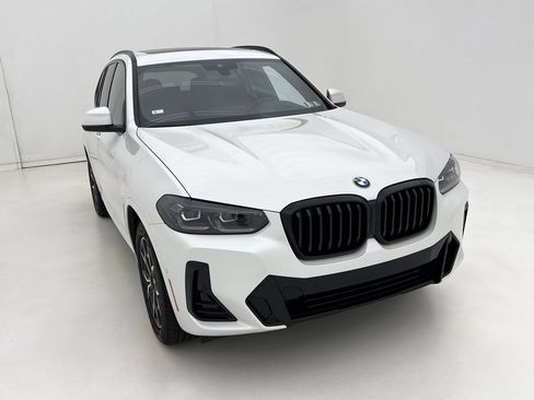 Certified 2024 BMW X3 xDrive30i w/ Premium Package w/ZPA AWD/4WD image 3