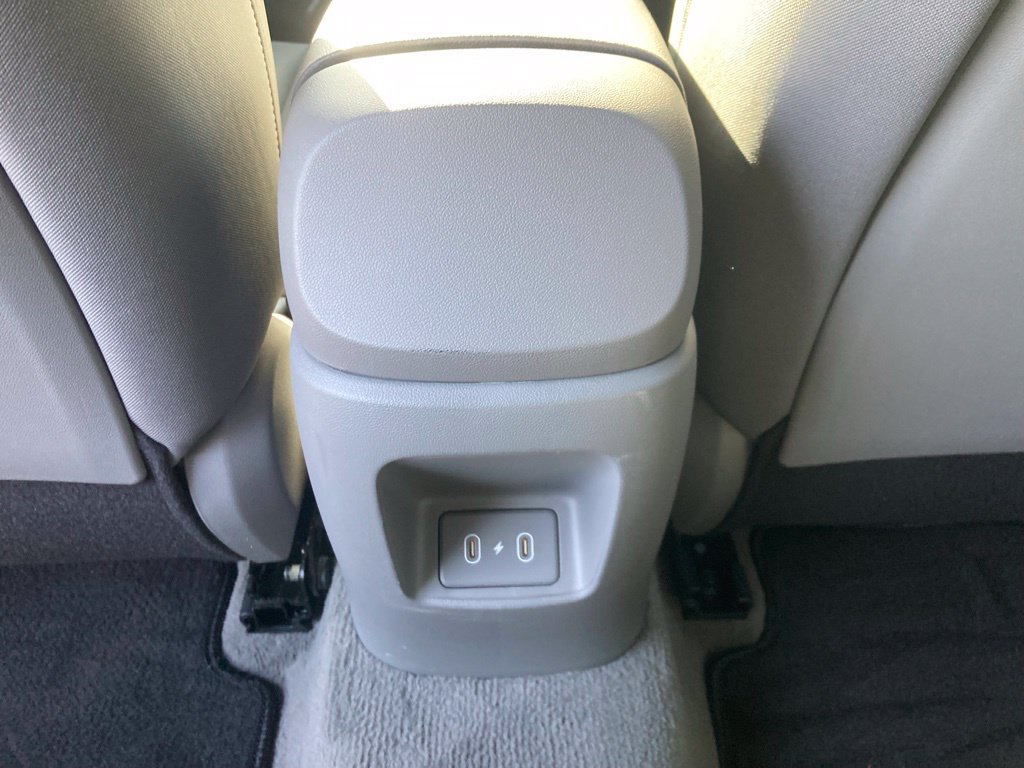 Used 2024 Hyundai Elantra SEL FWD image 16