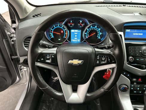 Used 2013 Chevrolet Cruze LT image 23