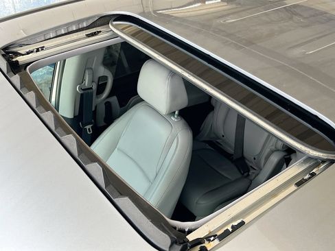 Used 2023 Honda Odyssey EX-L image 21