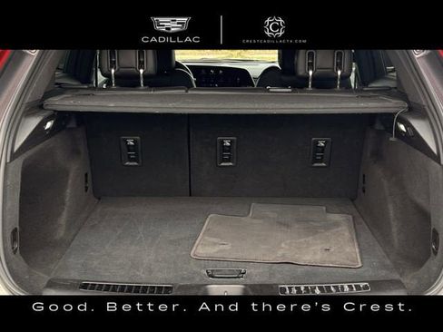 Used 2024 Cadillac XT4 Premium Luxury image 31