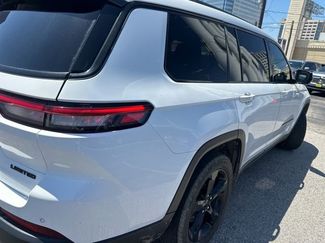 Used 2022 Jeep Grand Cherokee L Limited w/ Black Appearance Package RWD video 2
