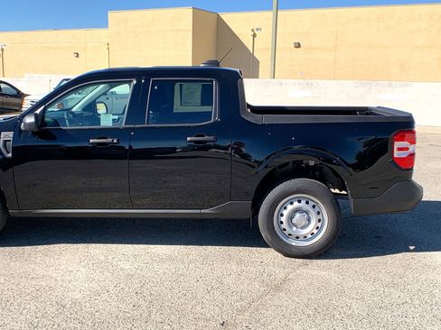 New 2025 Ford Maverick XL image 15