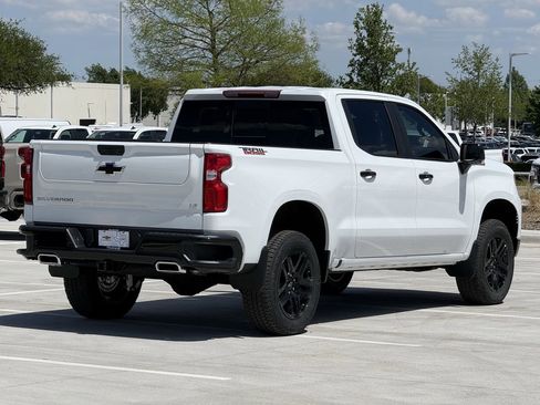 New 2026 Chevrolet Silverado 1500 LT Trail Boss w/ LT Trail Boss Premium Package AWD/4WD image 4