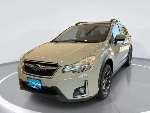 Used 2017 Subaru Crosstrek 2.0i Premium w/ Popular Package #1 AWD/4WD image 1