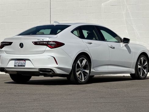 Certified 2025 Acura TLX w/ Technology Package image 8