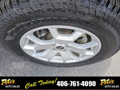 Used 2022 Ford Bronco Sport image 10