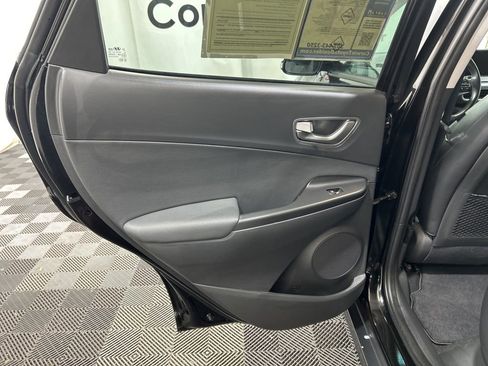 Used 2020 Hyundai Kona Ultimate image 18