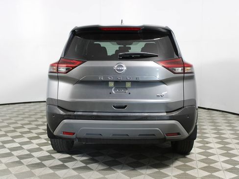 Used 2023 Nissan Rogue SV FWD image 5