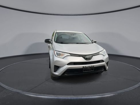 Used 2018 Toyota RAV4 LE w/ All Weather Liner Package AWD/4WD image 3