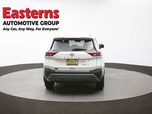 Used 2023 Nissan Rogue SV AWD/4WD image 36