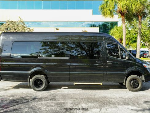 Used 2019 Mercedes-Benz Sprinter 4x4 170 image 9
