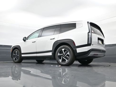 New 2026 Hyundai Ioniq 9 S image 28