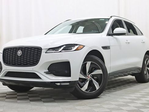 Used 2022 Jaguar F-PACE S image 6