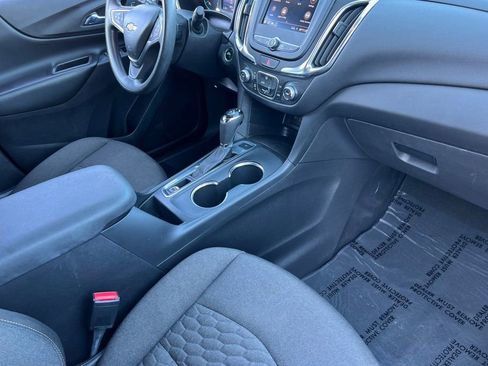 Used 2020 Chevrolet Equinox LT image 13
