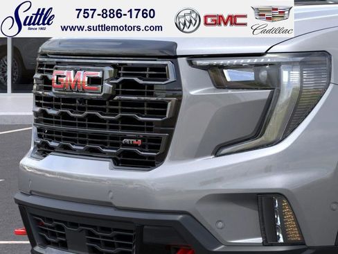New 2026 GMC Acadia AT4 w/ Luxury Package image 13