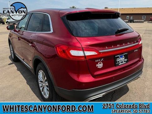 Used 2016 Lincoln MKX Select w/ Climate Package AWD/4WD image 3