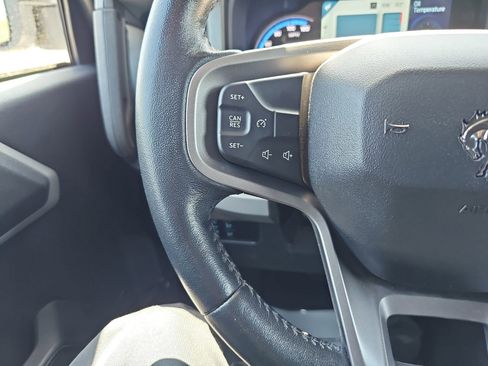 Used 2024 Ford Bronco Big Bend image 17