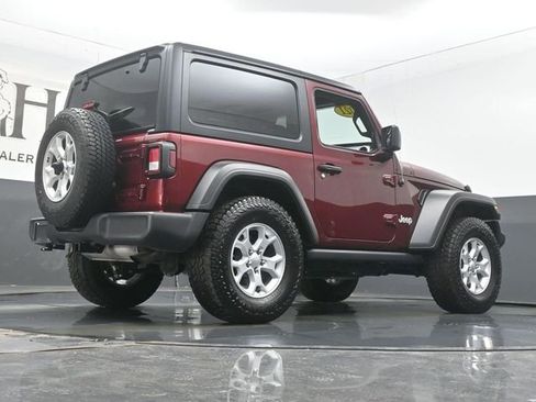 Used 2021 Jeep Wrangler Sport image 27