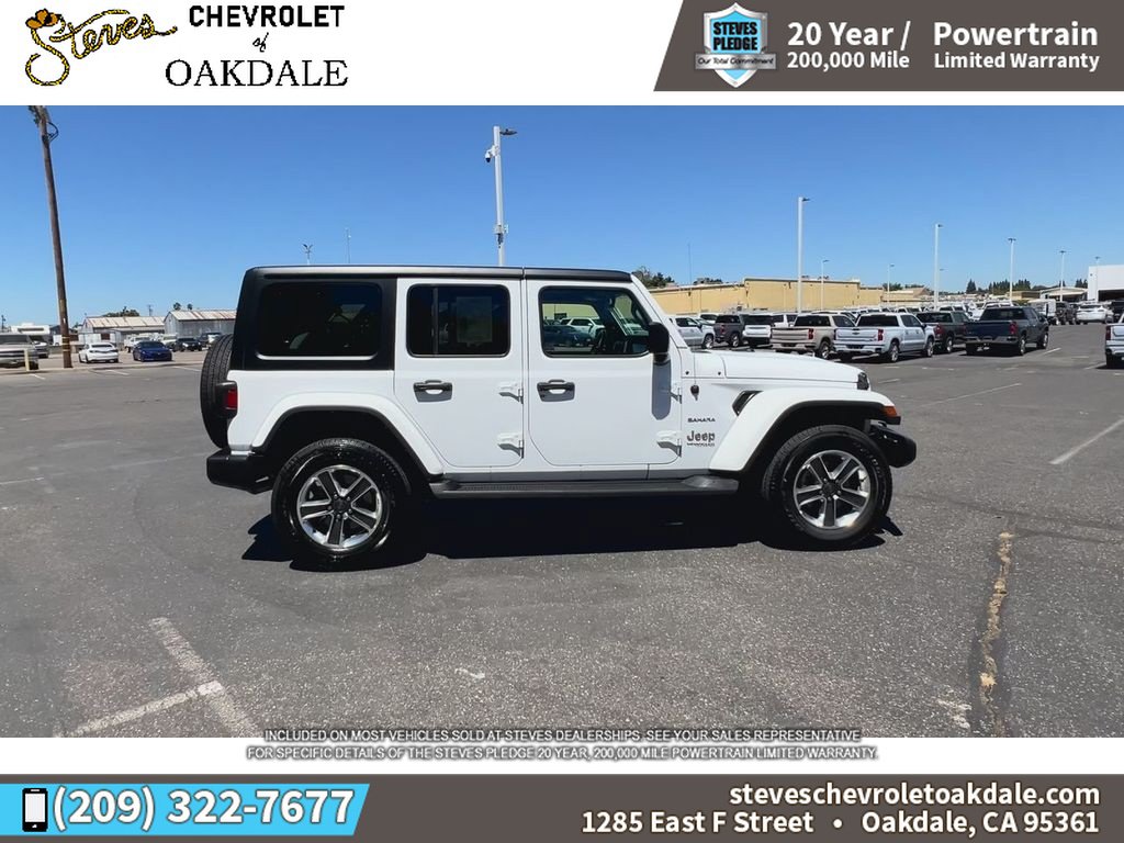 Used 2022 Jeep Wrangler Unlimited Sahara AWD/4WD image 13