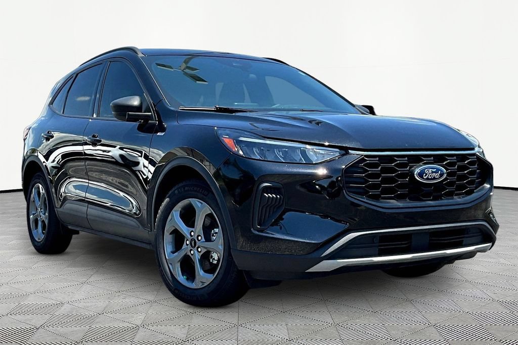 Used 2025 Ford Escape ST-Line FWD image 3