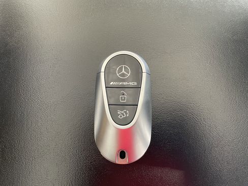 New 2026 Mercedes-Benz E 53 AMG e 4MATIC Sedan image 23