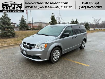 Used 2019 Dodge Grand Caravan SE w/ UConnect Hands-Free Group
