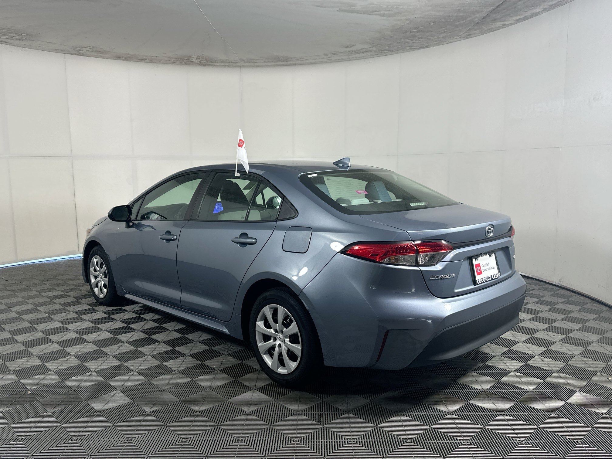 Certified 2024 Toyota Corolla LE FWD image 5