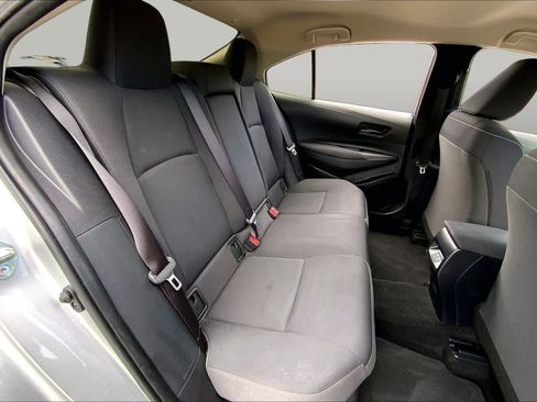 Used 2025 Toyota Corolla LE FWD image 19