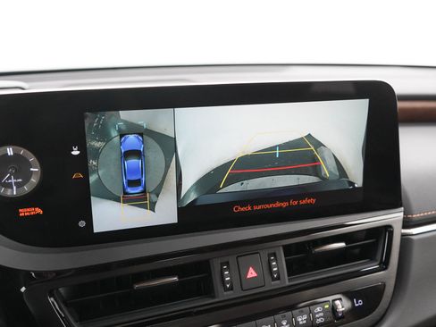 Used 2024 Lexus ES 300h FWD image 21