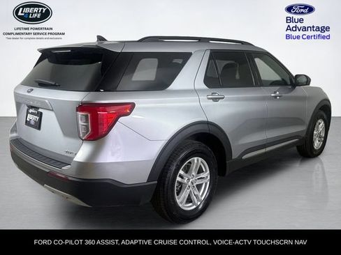 Certified 2022 Ford Explorer XLT w/ Equipment Group 202A AWD/4WD image 3