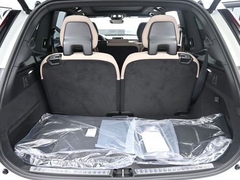 New 2026 Volvo XC90 B6 Plus AWD/4WD image 18