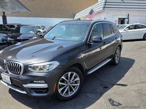 Used 2019 BMW X3 sDrive30i w/ Premium Package RWD image 2